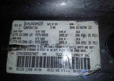 2006 Dodge Ram 1500 Slt/Trx4 Off Road/Sport z USA, uszkodzony, nr VIN 1D7HU18266S670027